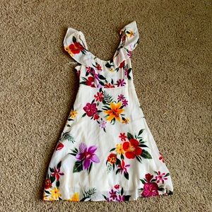 Old navy floral sun dress